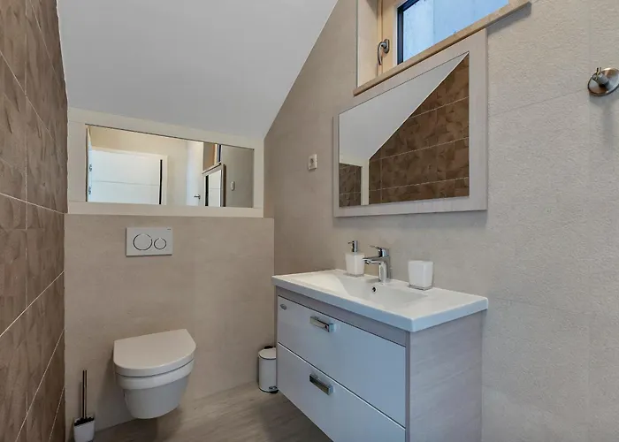 Ulika Willa Makarska